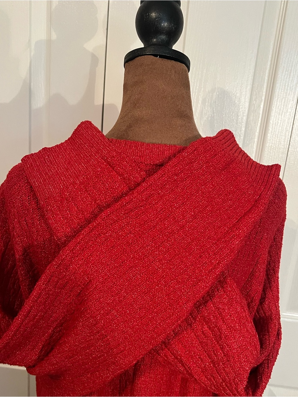 St. John’s Bay Red Textured Knit Sweater XL Like New - Picture 5 of 8